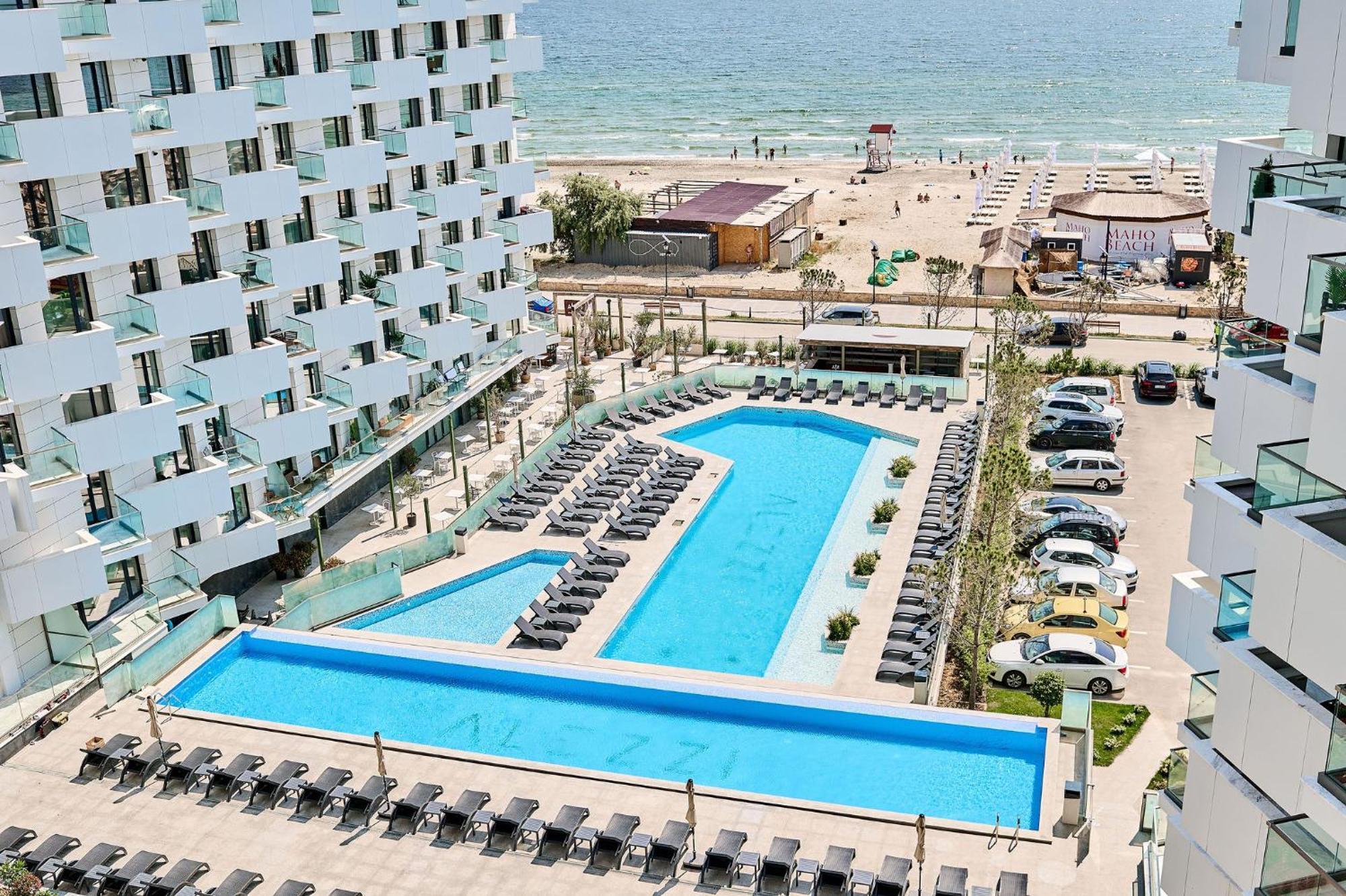 Aqua Vista Infinity Resort & Spa - Studio Lux - Piscina Infinity, Jacuzzi, Sauna, Gym - Privat Resort Navodari